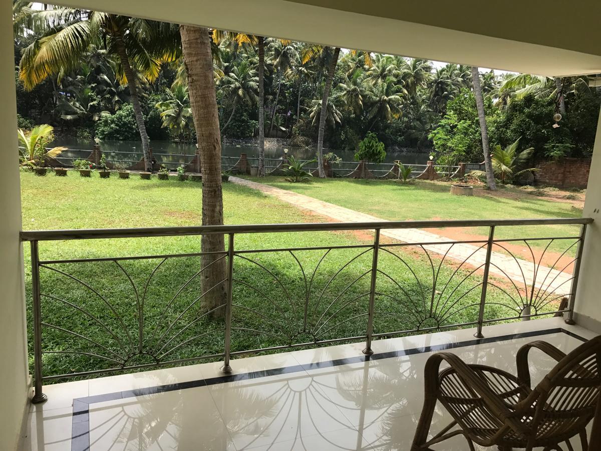 Travancore Island Resort Thiruvananthapuram Εξωτερικό φωτογραφία
